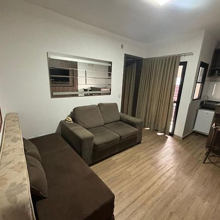 1810 - Flat Para Temporada Em Goiania-Proximo Ao Parque Areiao Екстер'єр фото